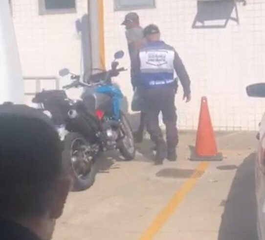 Foragido por homicídio e roubo no Espírito Santo, ‘Gigante’ é preso em Macaé