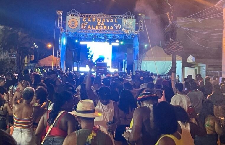 Banda Zé Carioca Show e DJ Diogo Coelho agitam Carnaval em Glicério