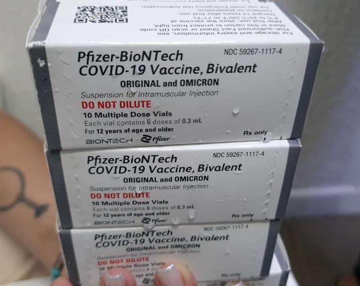 Saúde recebe doses da Vacina Bivalente contra a Covid-19