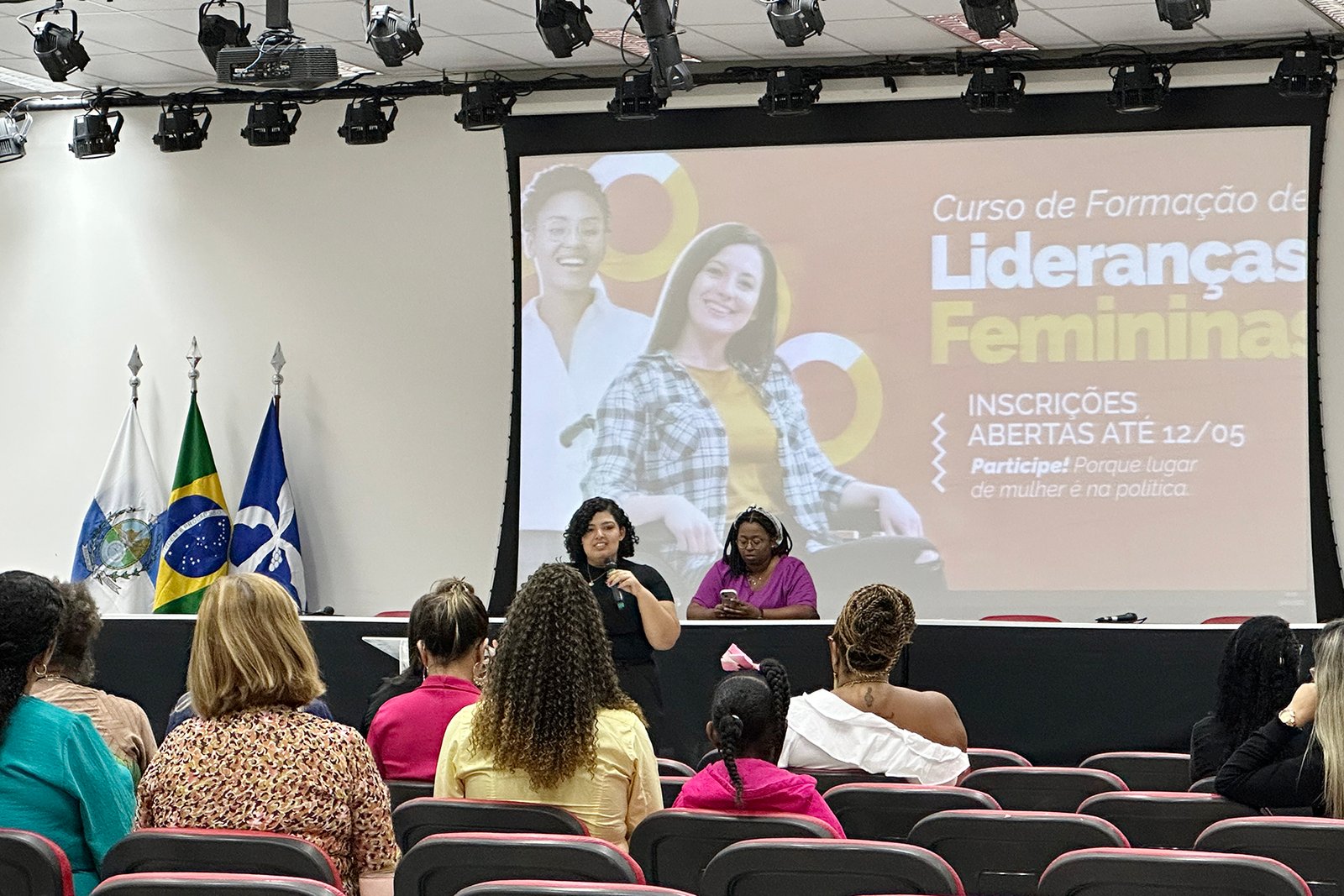 Público pede nova edição do curso de formação de liderança feminina