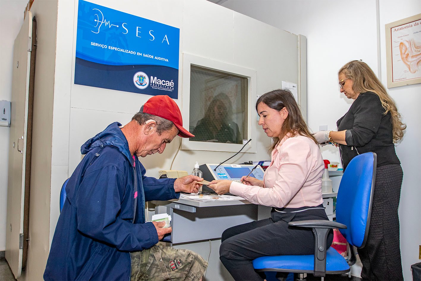 Reabilitação inaugura serviço para pacientes auditivos