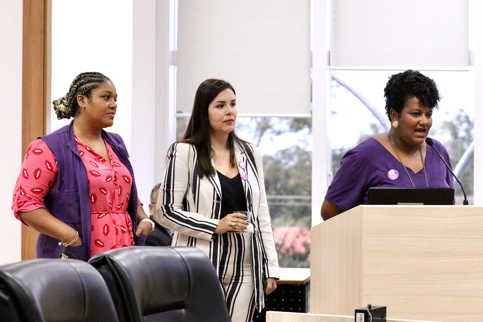 Câmara de Macaé divulga Agosto Lilás e serviços para as mulheres