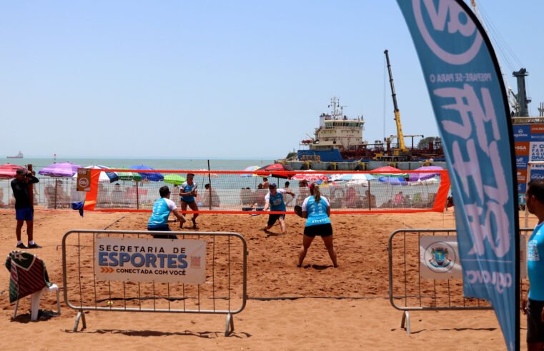 Com apoio da prefeitura, Copa de Beach Tennis reúne 215 atletas na Praia de Imbetiba