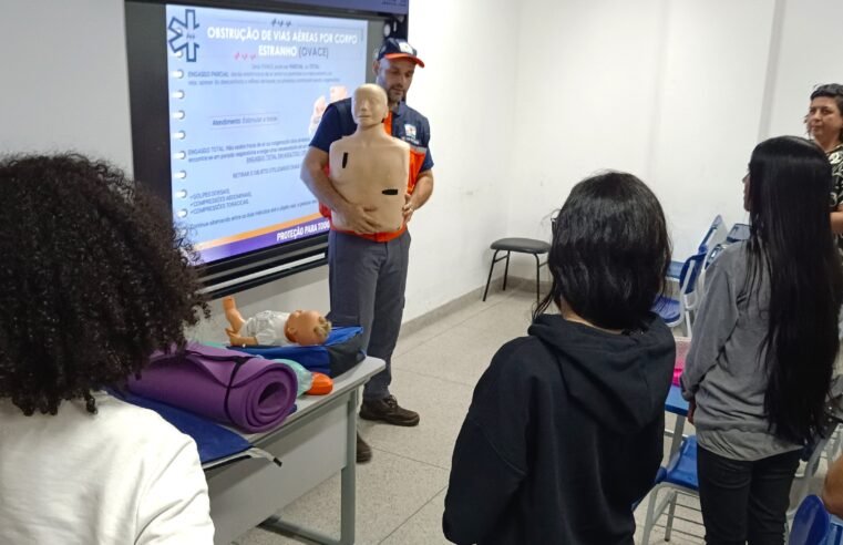 Defesa Civil capacita estudantes da FeMASS em Primeiros Socorros