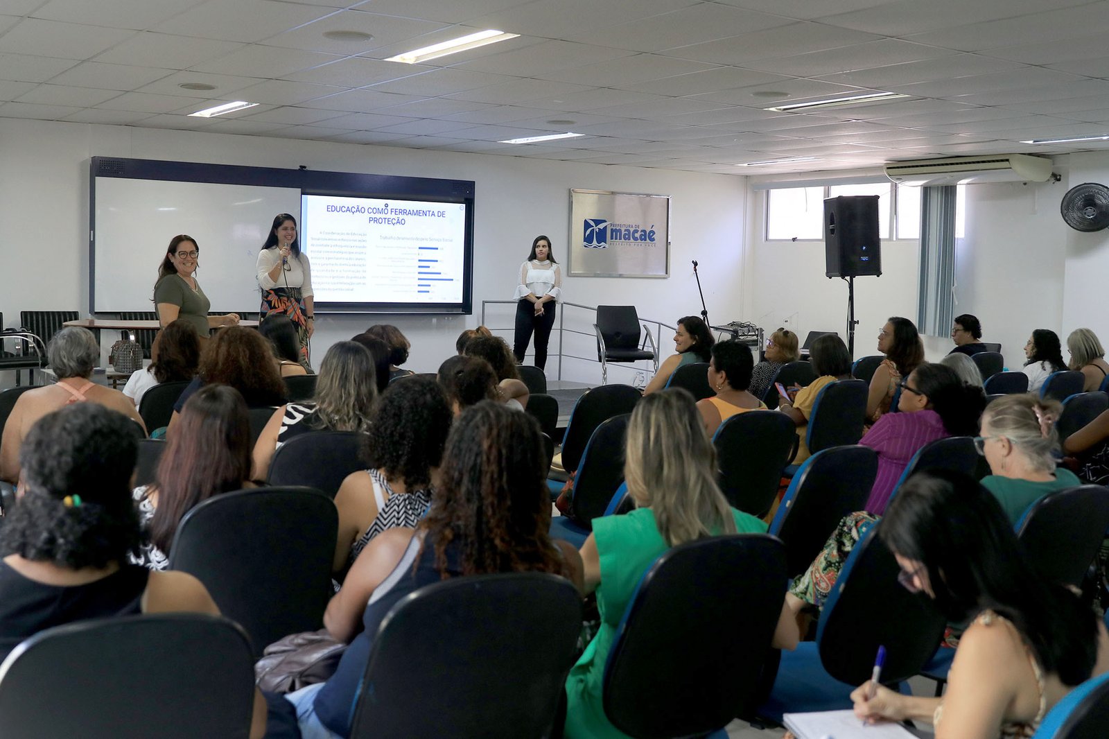 Educação Inclusiva é tema de capacitação continuada para professores da rede