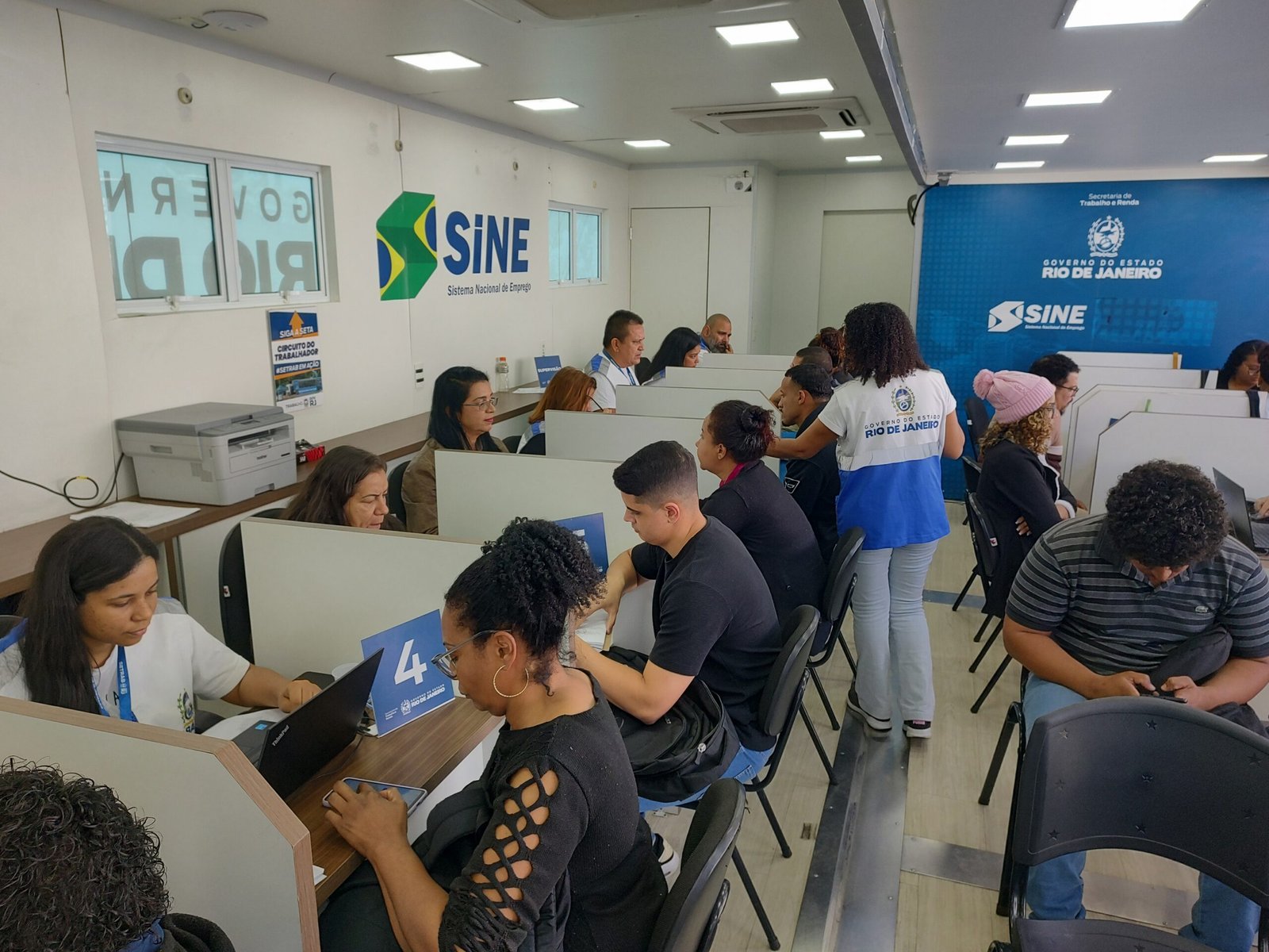 Carreta do Trabalhador oferece oportunidades em Macaé
