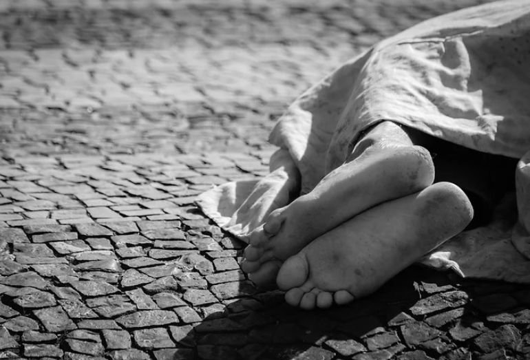 Câmara de Macaé retoma sessões com audiência sobre pessoas em situação de rua