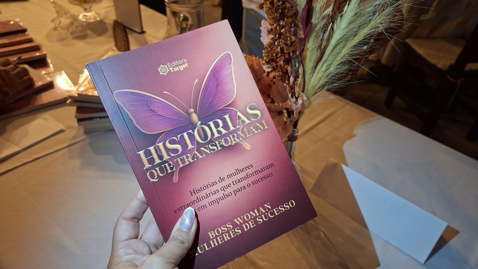“Mulheres que Transformam”: livro celebra coragem e recomeços de empreendedoras do grupo BOSS