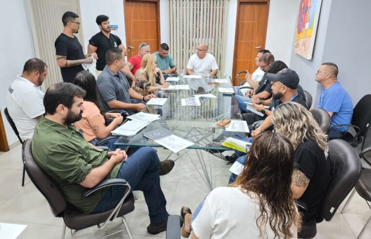 Reunião define esquema especial de segurança e ordenamento para o Carnaval 2026 em Arraial do Cabo