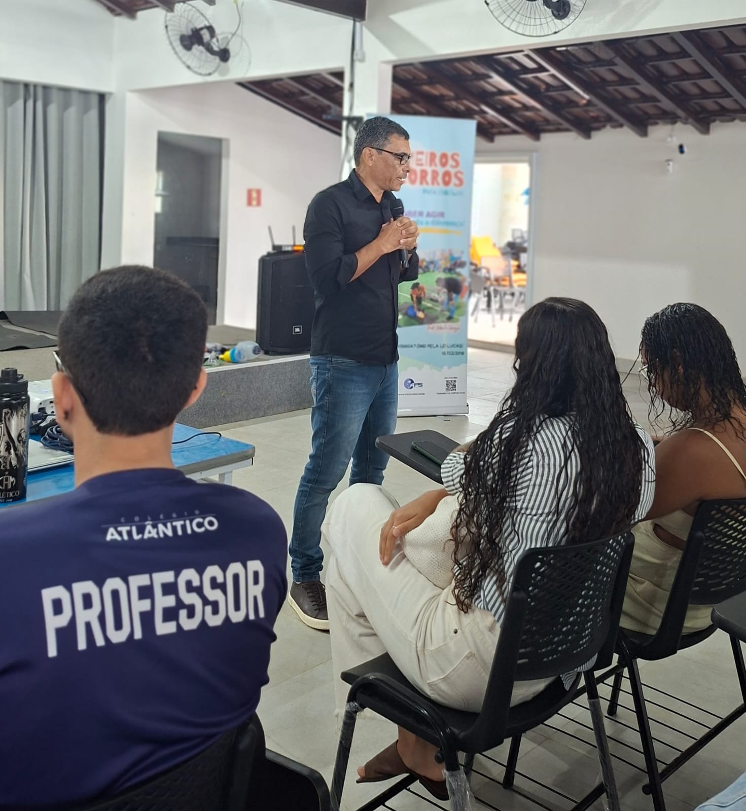 Treinamento de Primeiros Socorros reúne colaboradores do Colégio Atlântico em Macaé