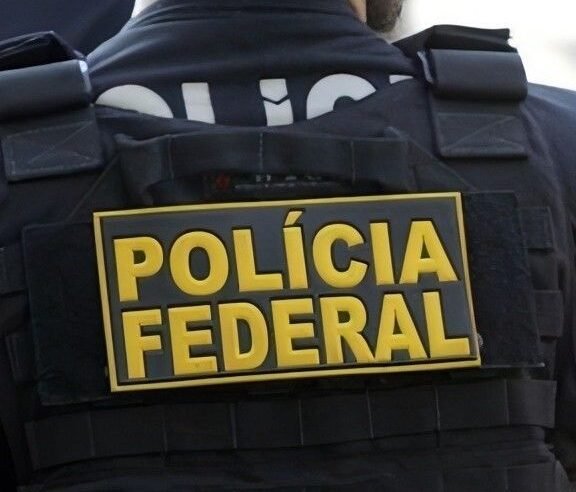 Foragidos por homicídio, estupro de vulnerável e tráfico são presos pela POLÍCIA FEDERAL em Macaé
